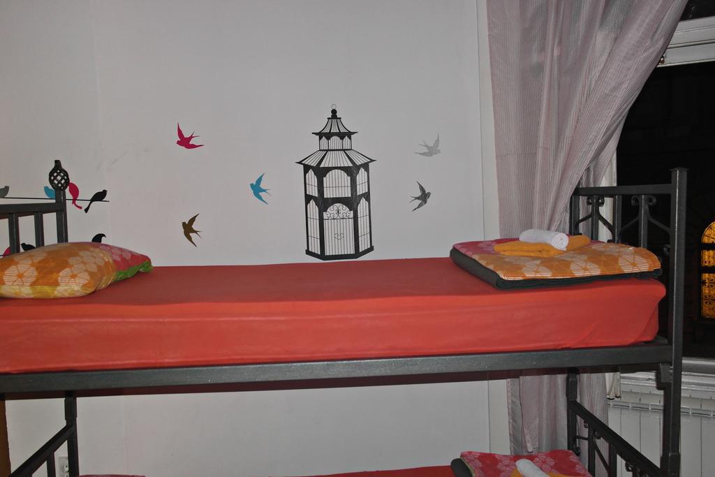 Time Hostel Белград Номер фото