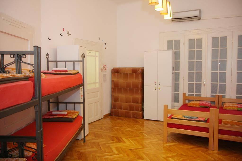 Time Hostel Белград Экстерьер фото